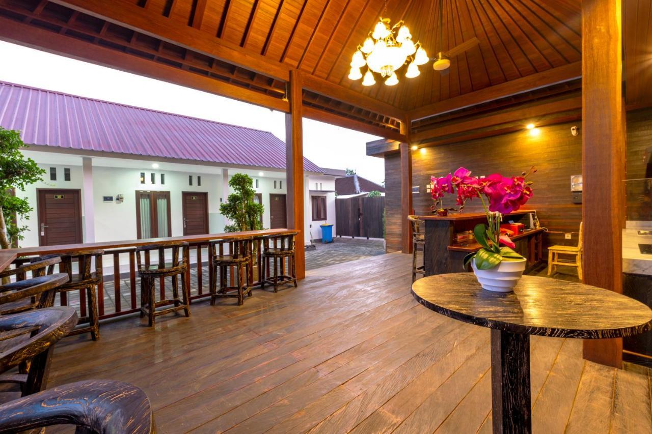Oyo 3716 Dijobi Hotel Sempidi Екстериор снимка